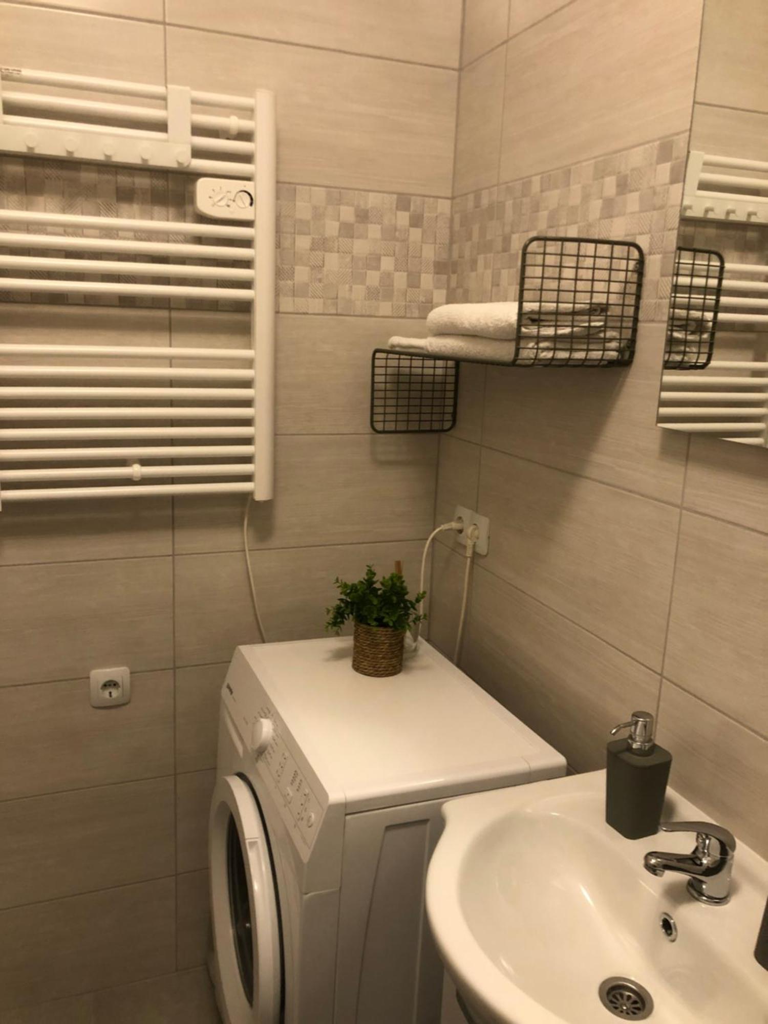 Studio Stipe- With Free Parking, Self Check-In 0-24 Zagreb Extérieur photo